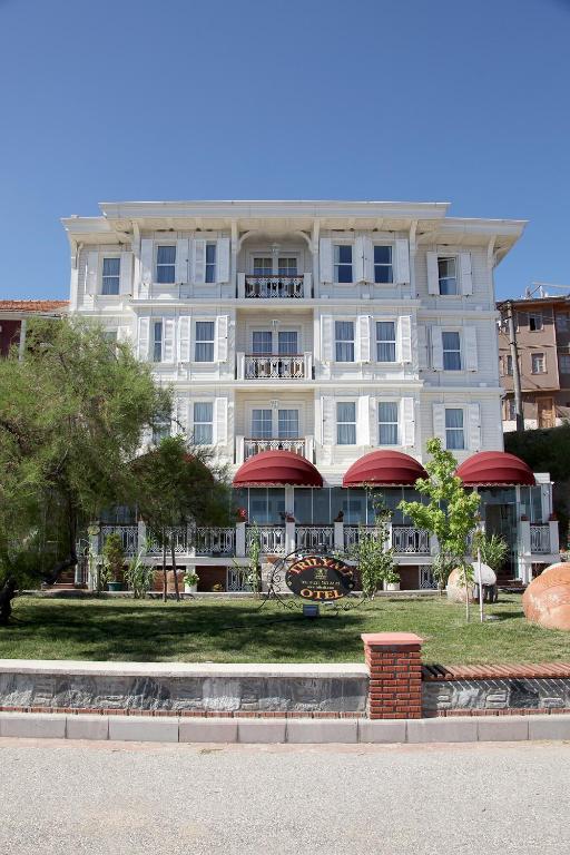 Trilyali Butik Hotel Tirilye Exterior foto